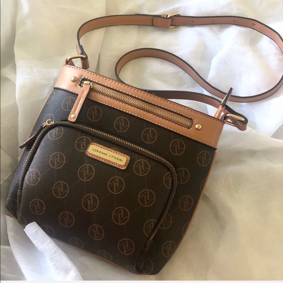 Adrienne Vittadini Handbags - ❌SOLD❌ 🎉5xHP!♥️Adrienne Vittadini♥️